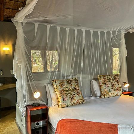 Hoedspruit Raptors Lodge N16 Buitenkant foto